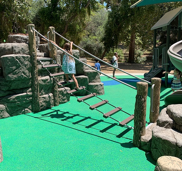 Boulders & Nets for Playgrounds